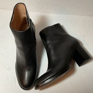 Madewell Mira Black Leather Side Zip Ankle Boot